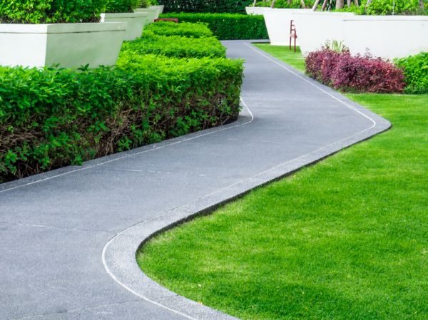 Walkway Curb Installation in Renton