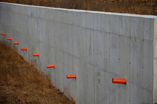 Concrete Wall Installation in Renton