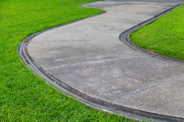 Concrete Sidewalk Construction in Renton