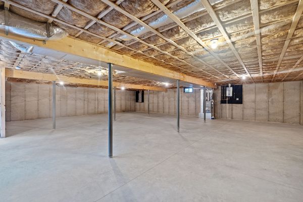 Basement Floor Installation in Renton