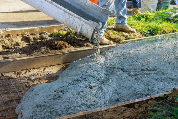 Pathway Pouring in Renton