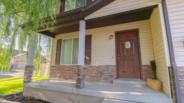Concrete Porch Installation in Renton