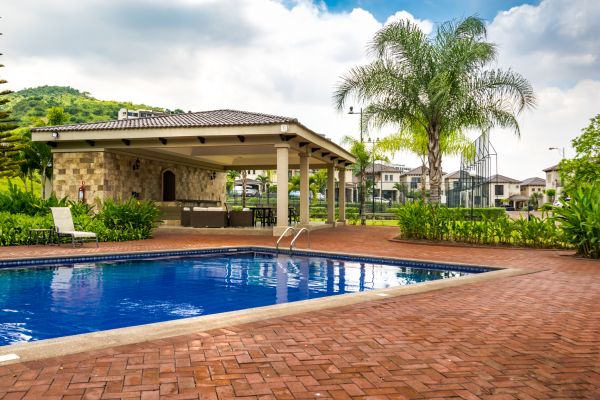 Pool Area Enlargement in Renton